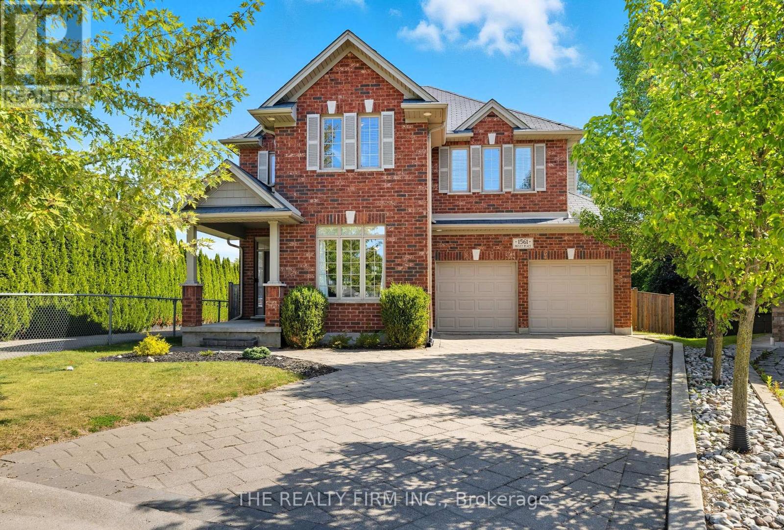 1561 PRIVET PLACE, London North (North D)