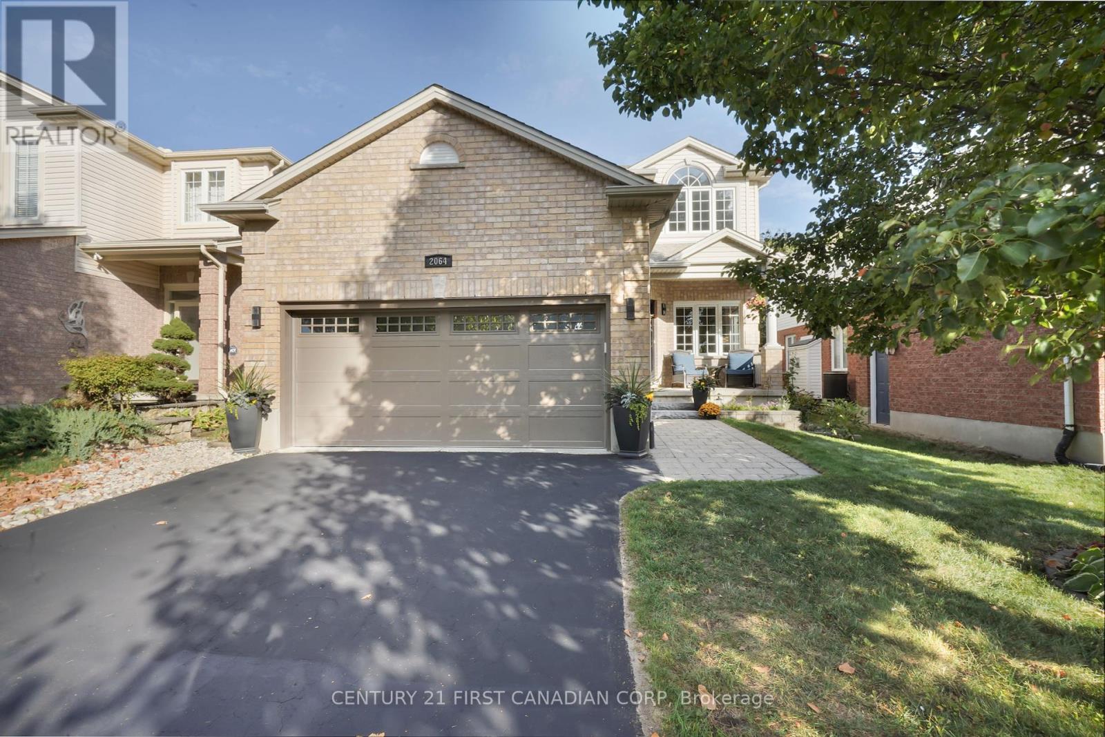 2064 BLACKWATER ROAD, London North (North B)