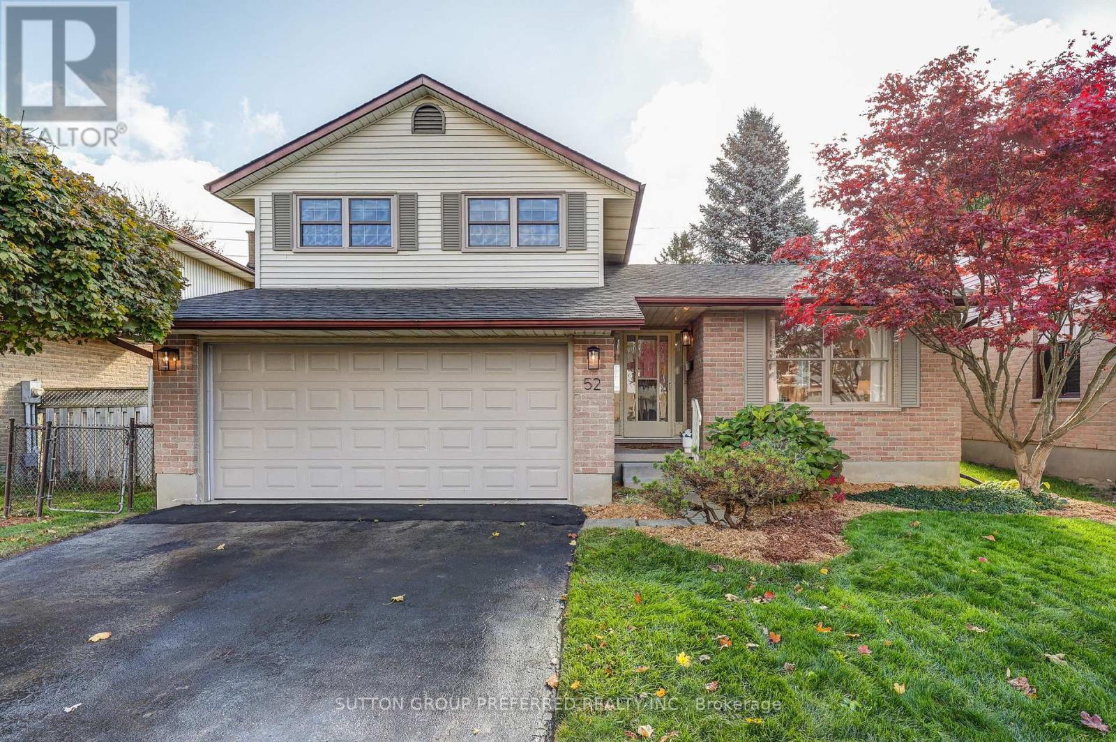 52 BEXHILL DRIVE, London South (South Y)