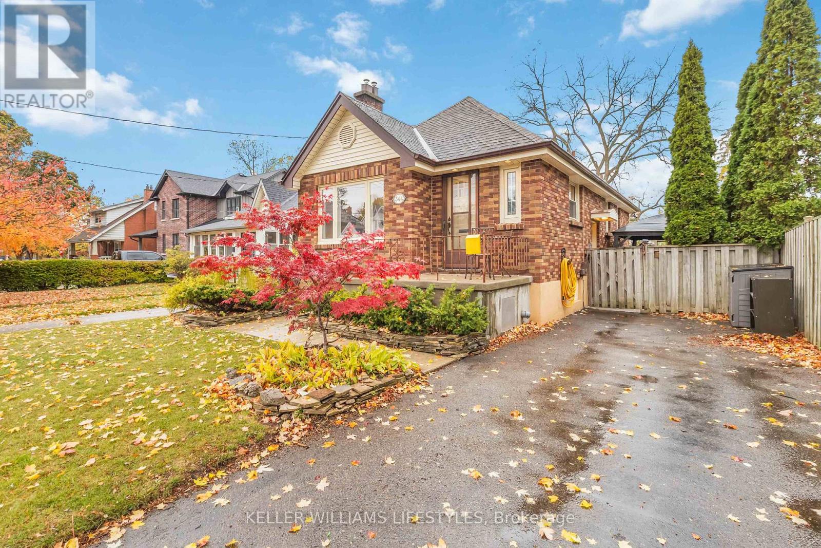 344 EMERY ST E STREET, London South (South F)