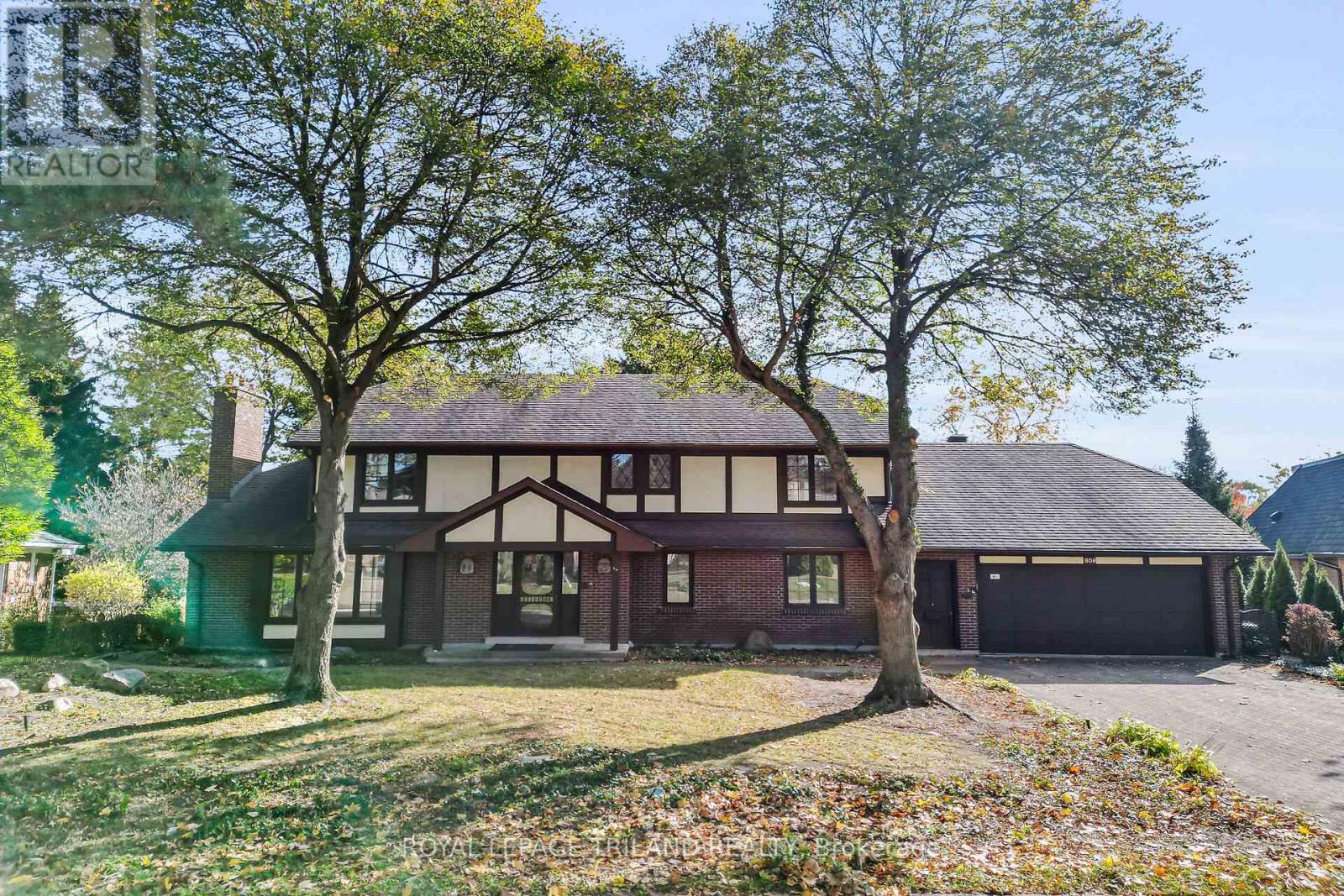 808 CLEARVIEW CRESCENT, London North (North Q)