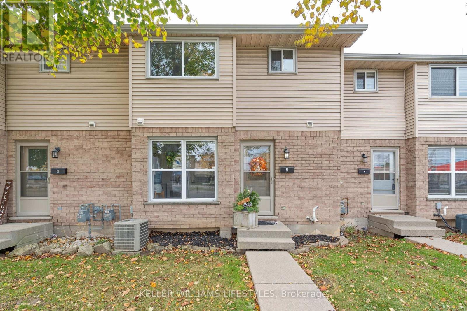 3 - 757 WHARNCLIFFE ROAD S, London South (South O)