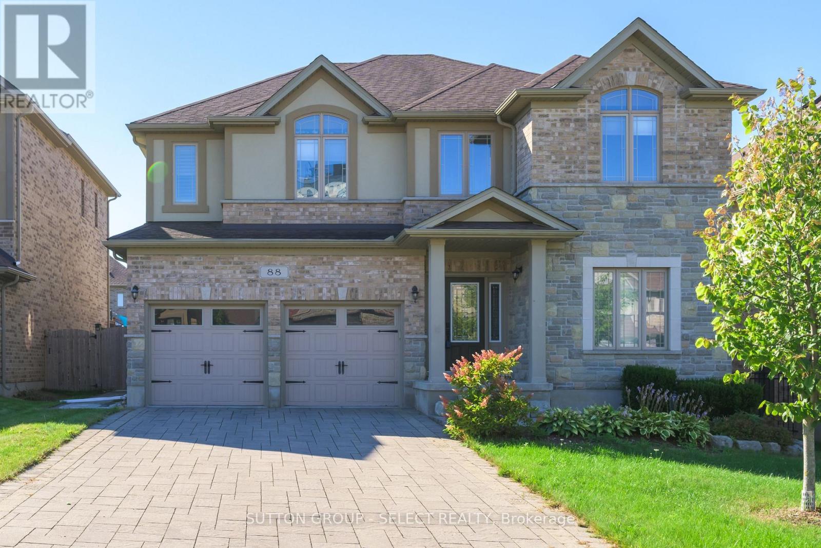 88 BRADWELL CHASE, London North (North R)