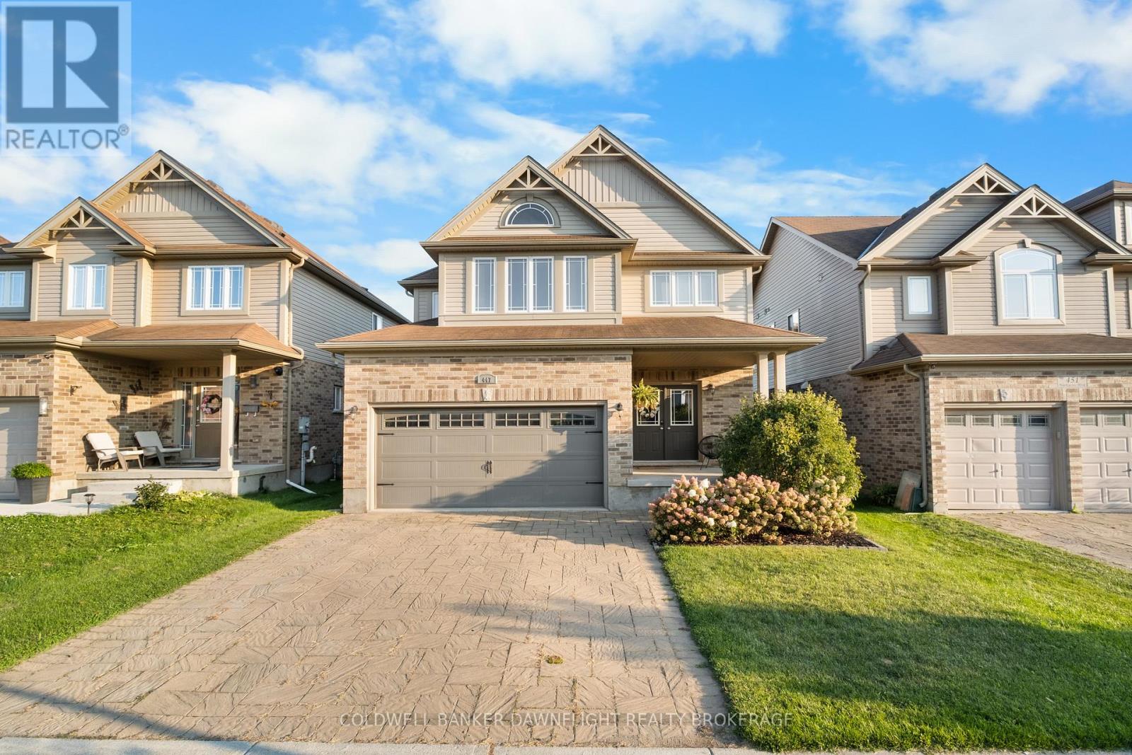 447 BLACKACRES BOULEVARD, London North (North E)