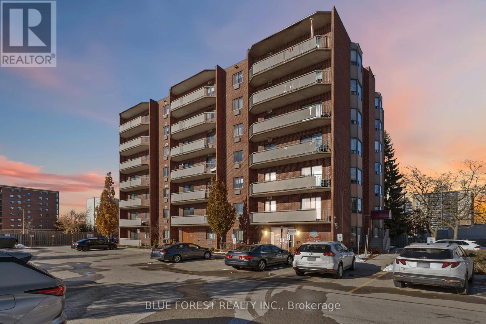 502 - 75 HUXLEY STREET, London South (South E)