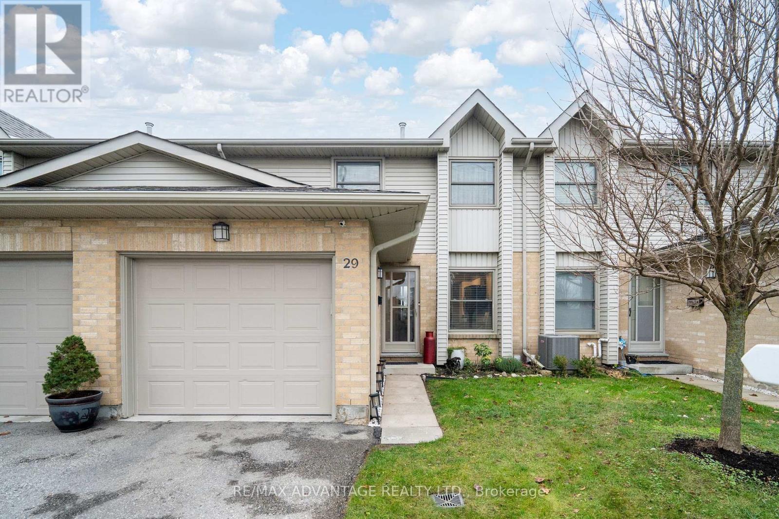 29 - 1845 ALDERSBROOK ROAD, London North (North F)