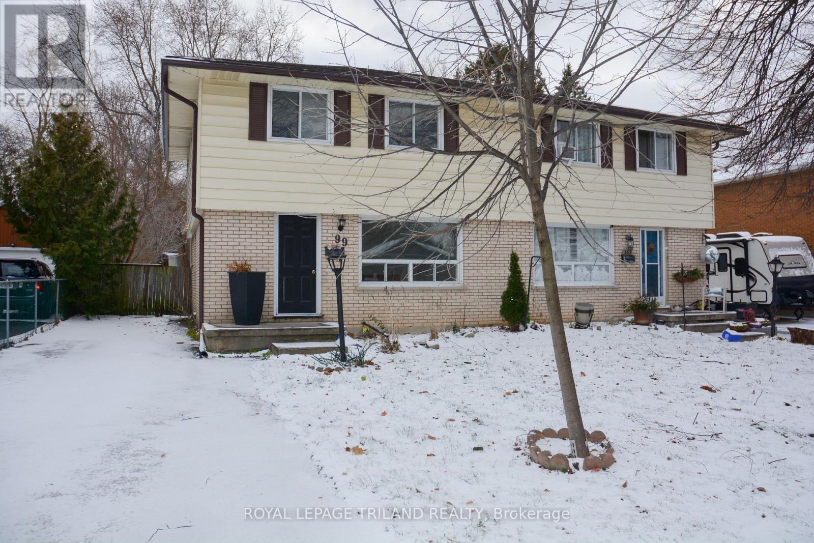 99 CECILIA AVENUE, London East (East C)