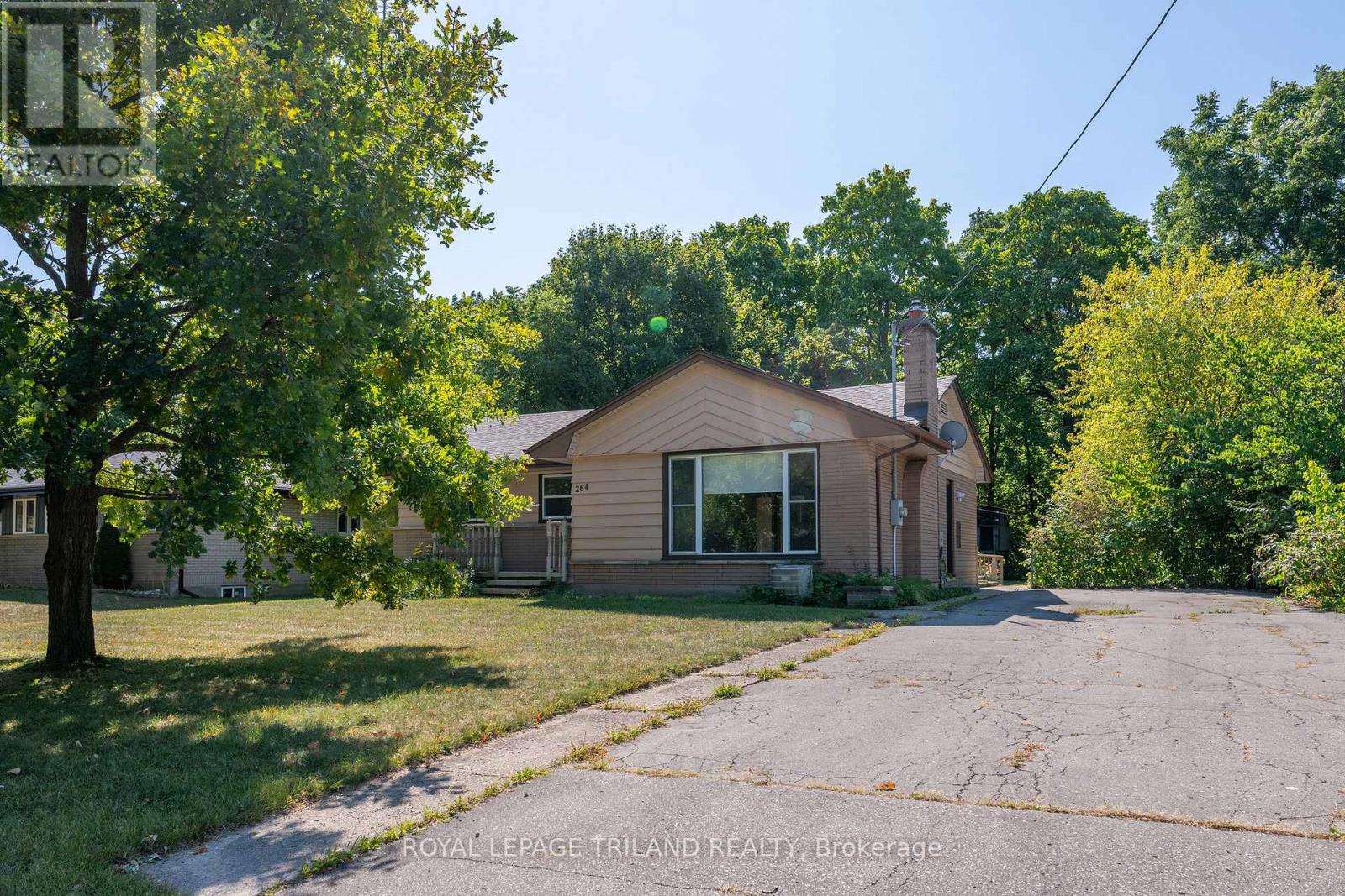 264 TROTT DRIVE, London North (North K)