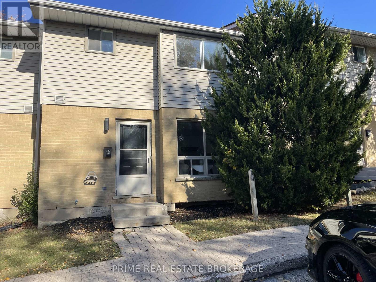 35 WATERMAN AVENUE, London South (South R)