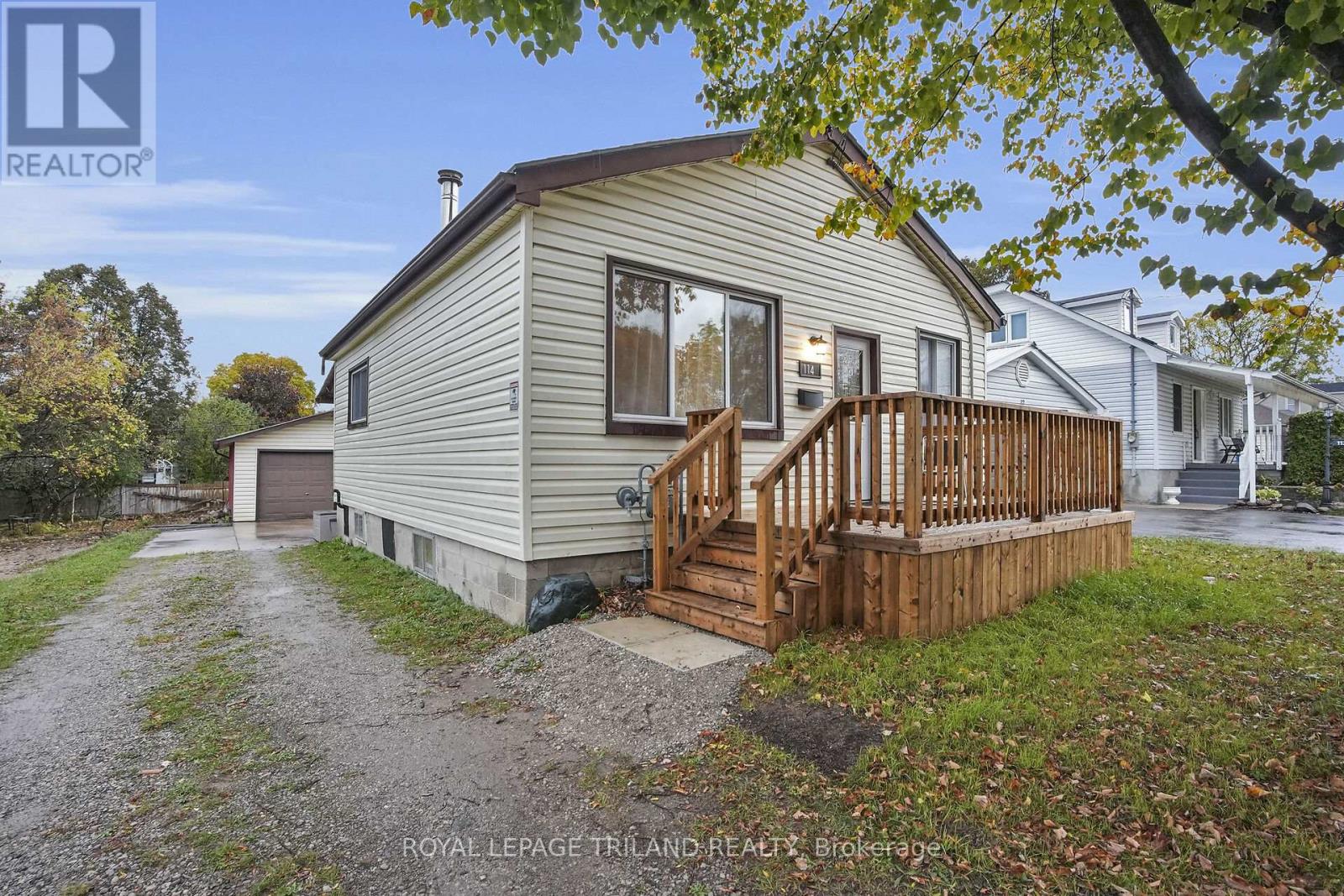 114 EMERY STREET W, London South (South E)