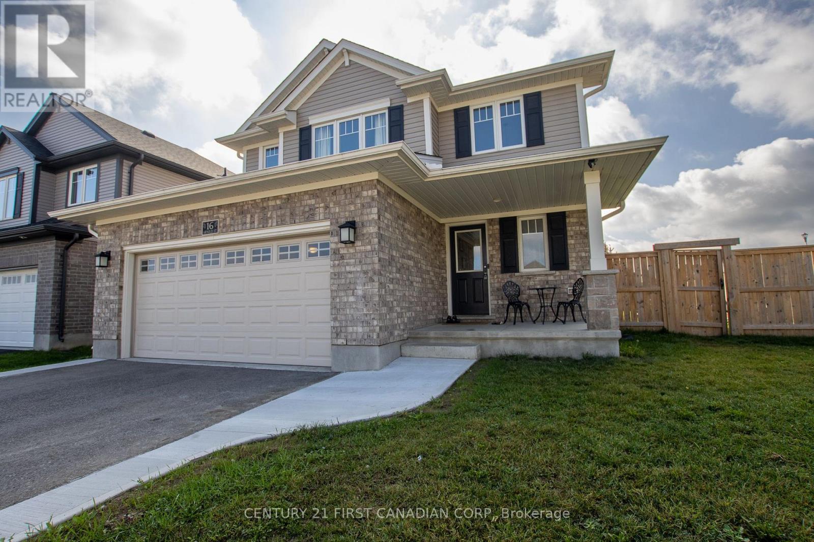 16 ARNOLD STREET, Tillsonburg