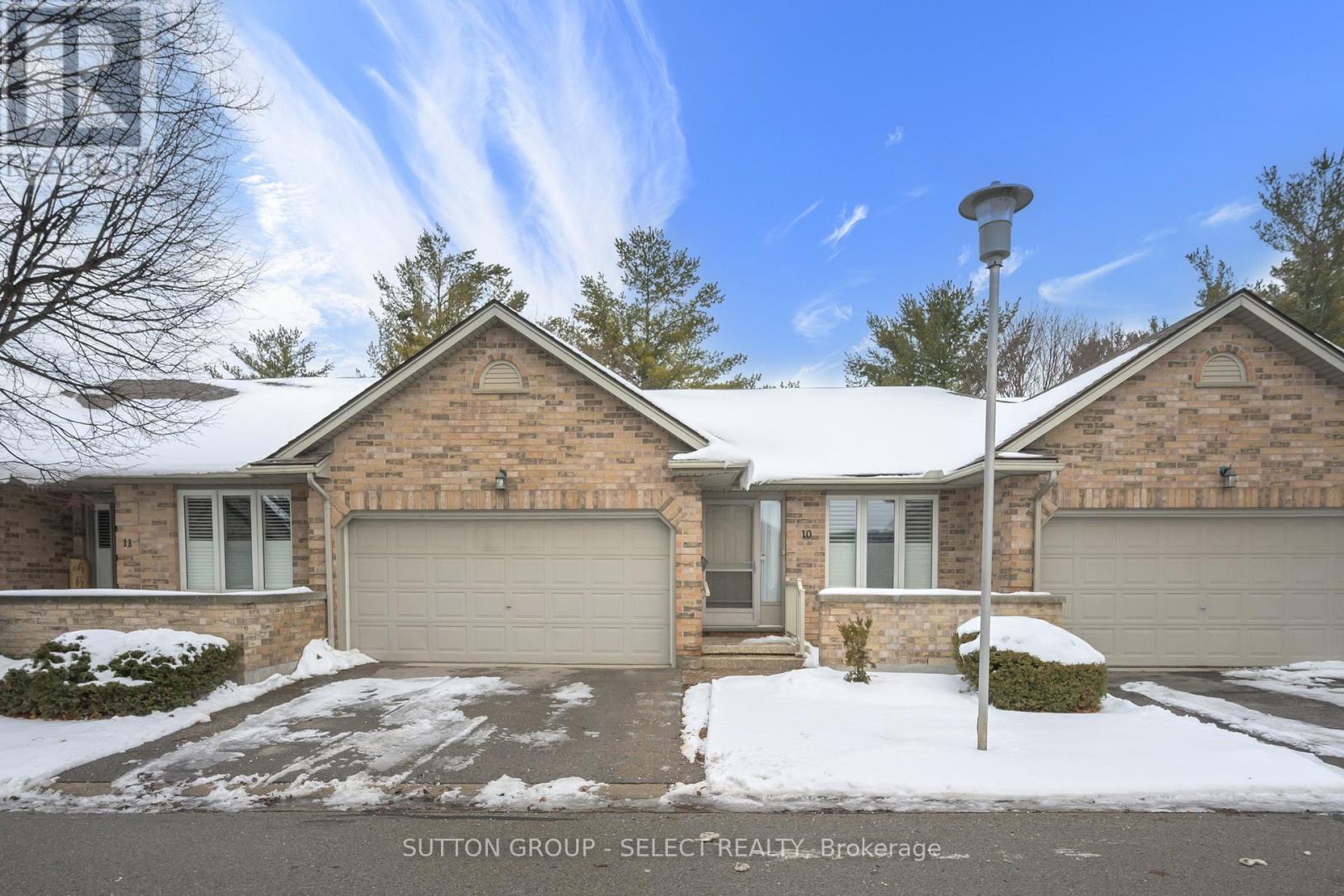 10 - 1241 BEAVERBROOK AVENUE, London North (North N)