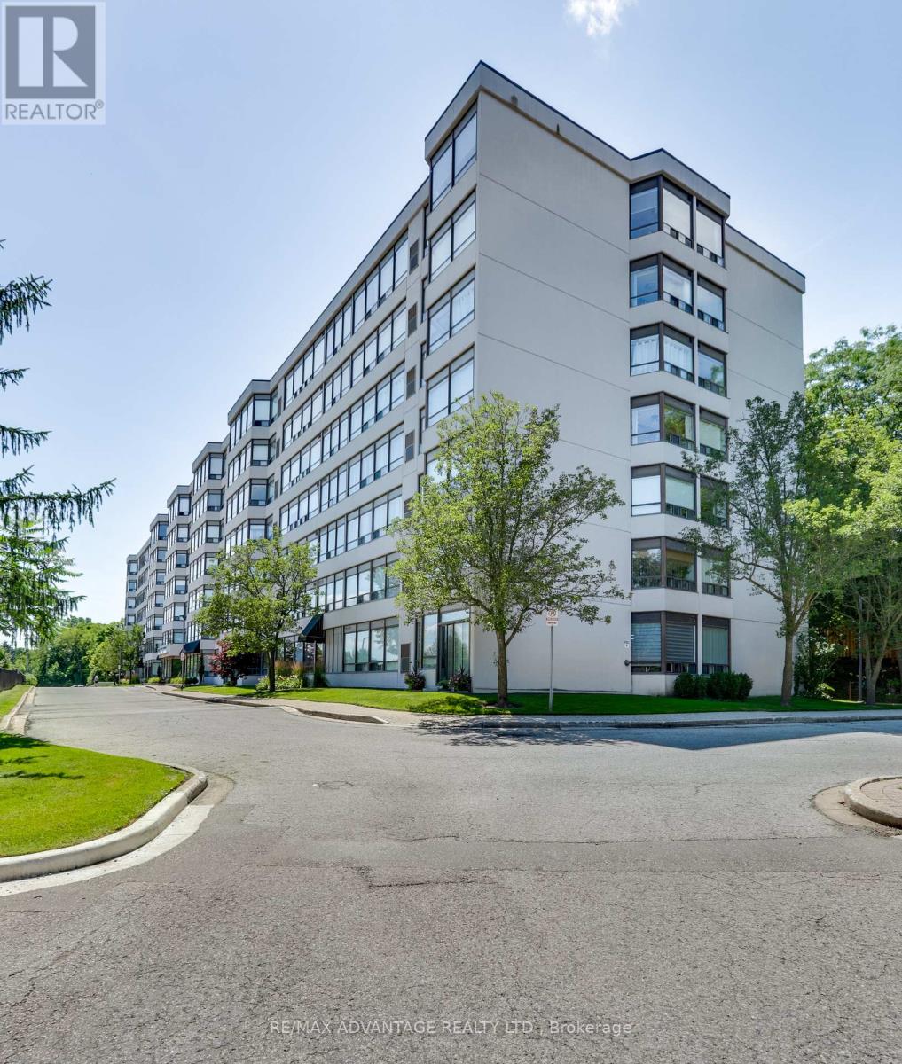 105 - 521 RIVERSIDE DRIVE, London North (North P)