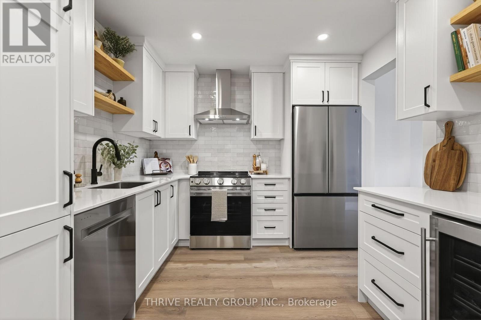 47 - 30 CLARENDON CRESCENT, London South (South P)