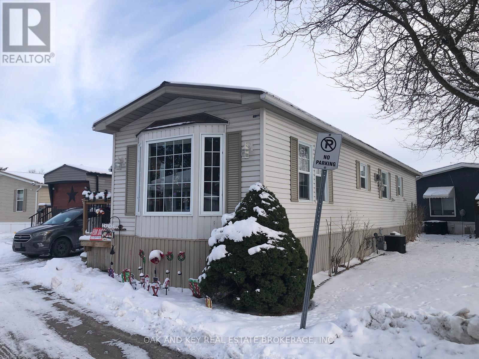 121 - 2189 DUNDAS STREET E, London East (East I)