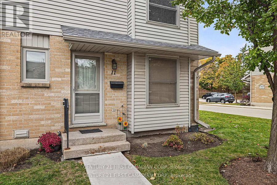 11 - 141 CONDOR COURT, London East (East P)