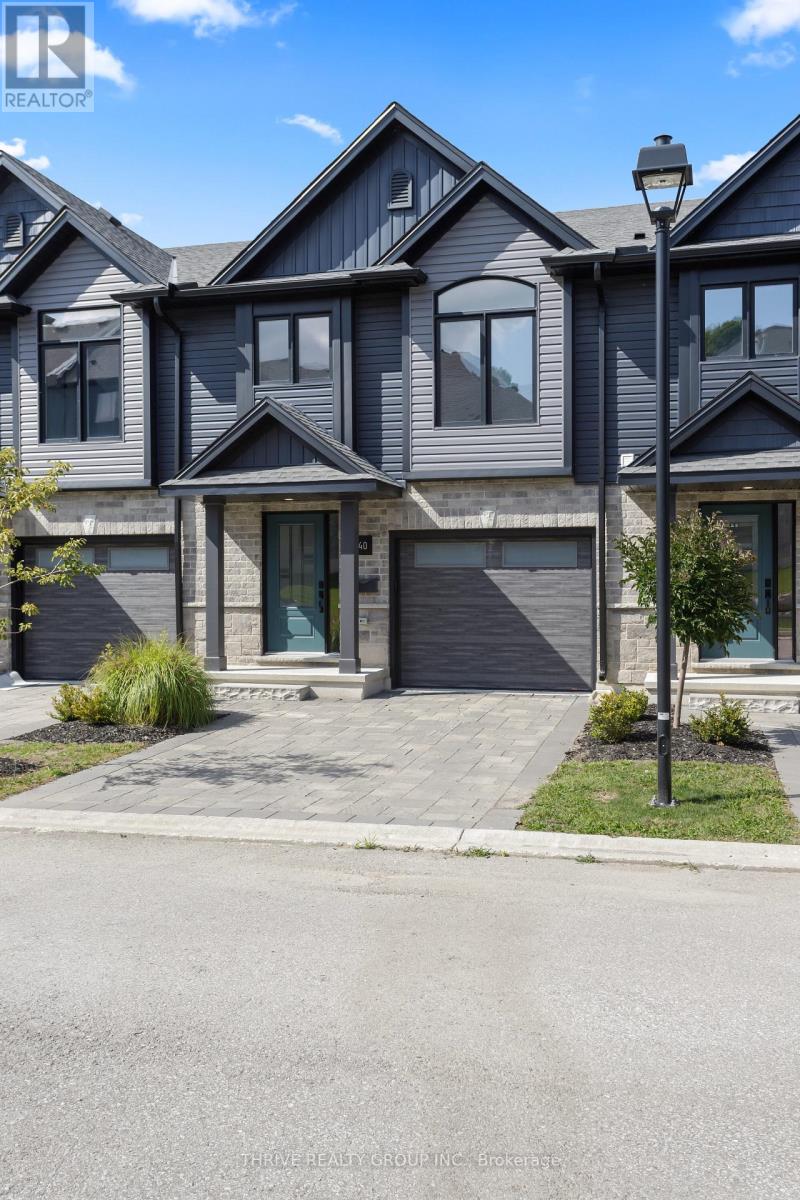 40 - 2261 LINKWAY BOULEVARD, London South (South A)