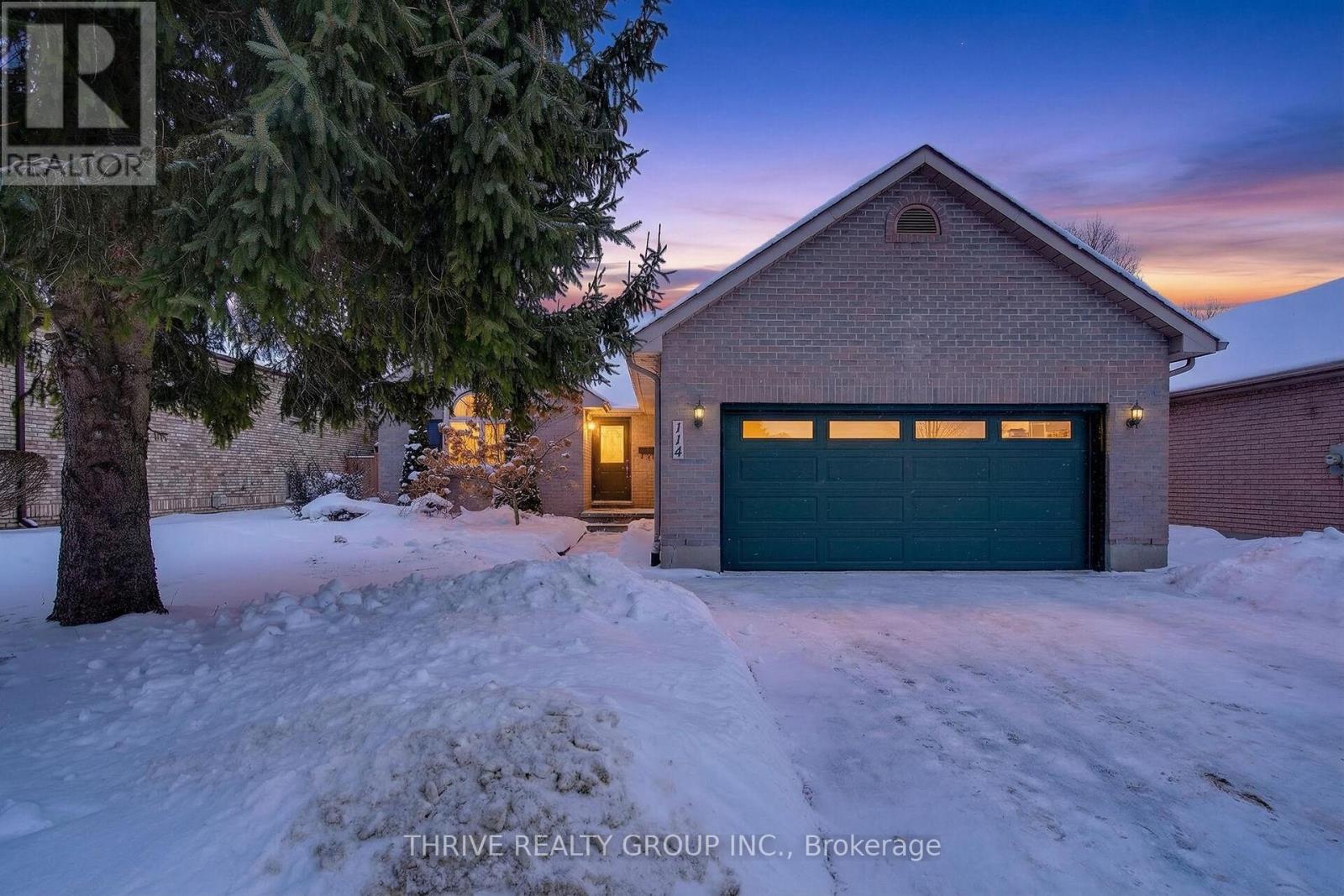 114 PARKVIEW DRIVE, Strathroy-Caradoc (SE)