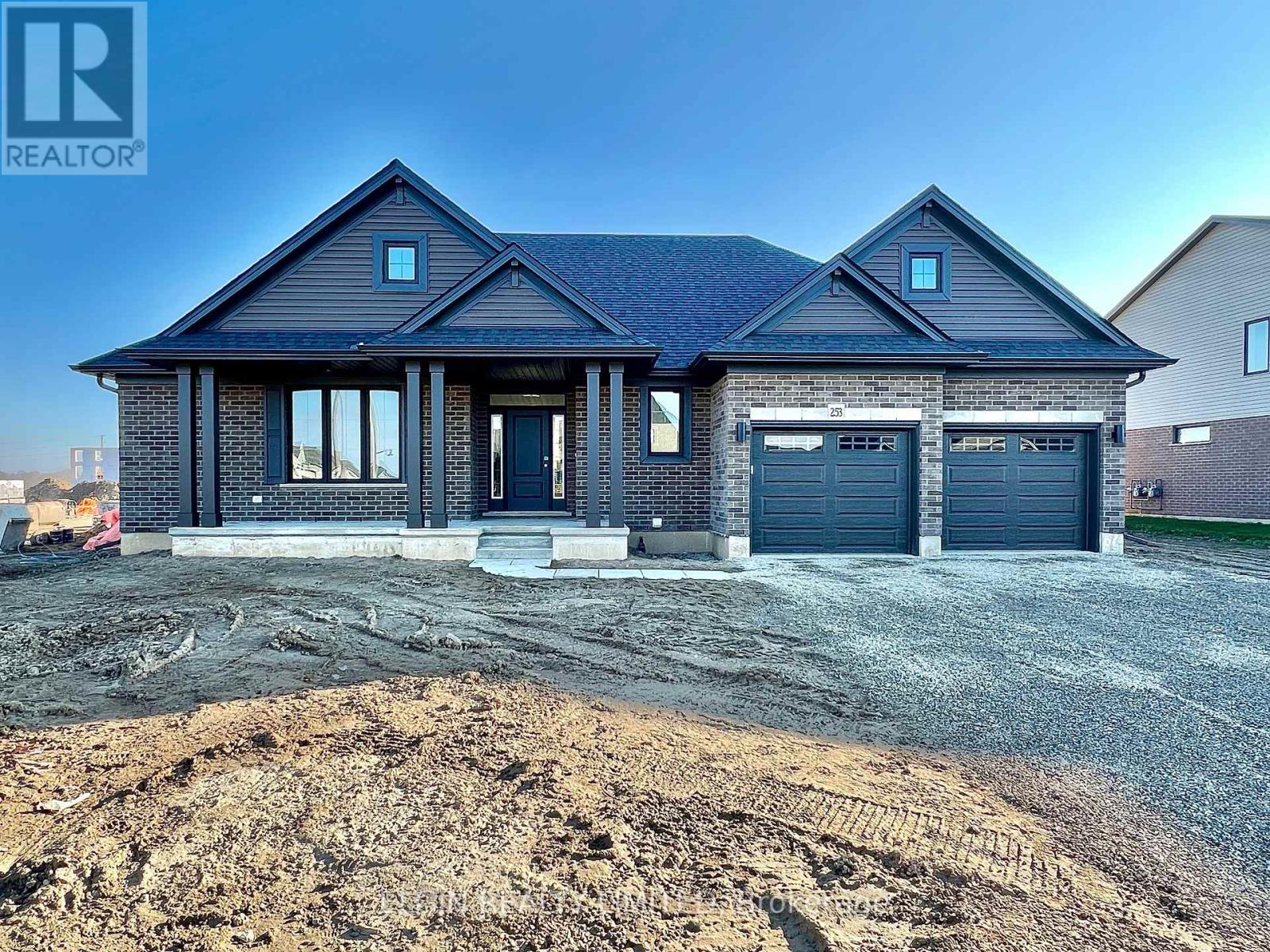 253 RENAISSANCE DRIVE, St. Thomas