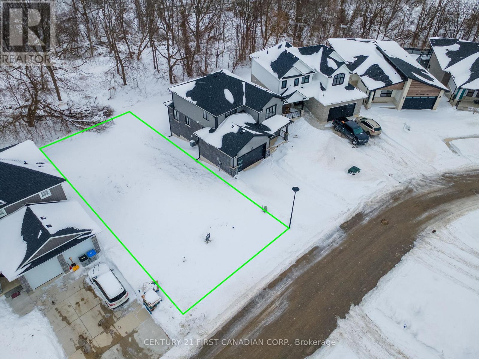 52 GREENE STREET, South Huron (Exeter)