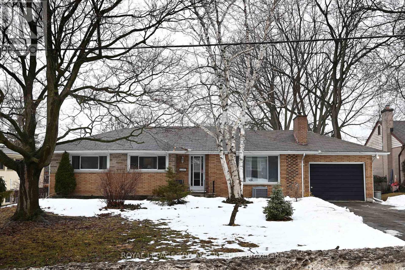 12 MOUNTSFIELD DRIVE, London South (South G)