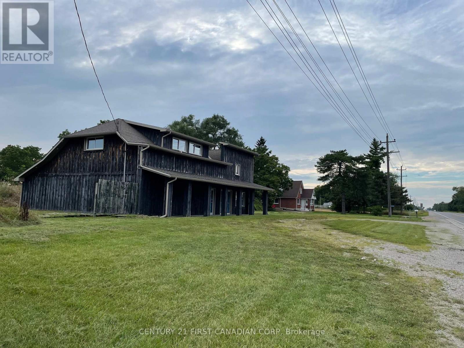 23239 RICHMOND STREET, Middlesex Centre (Birr)