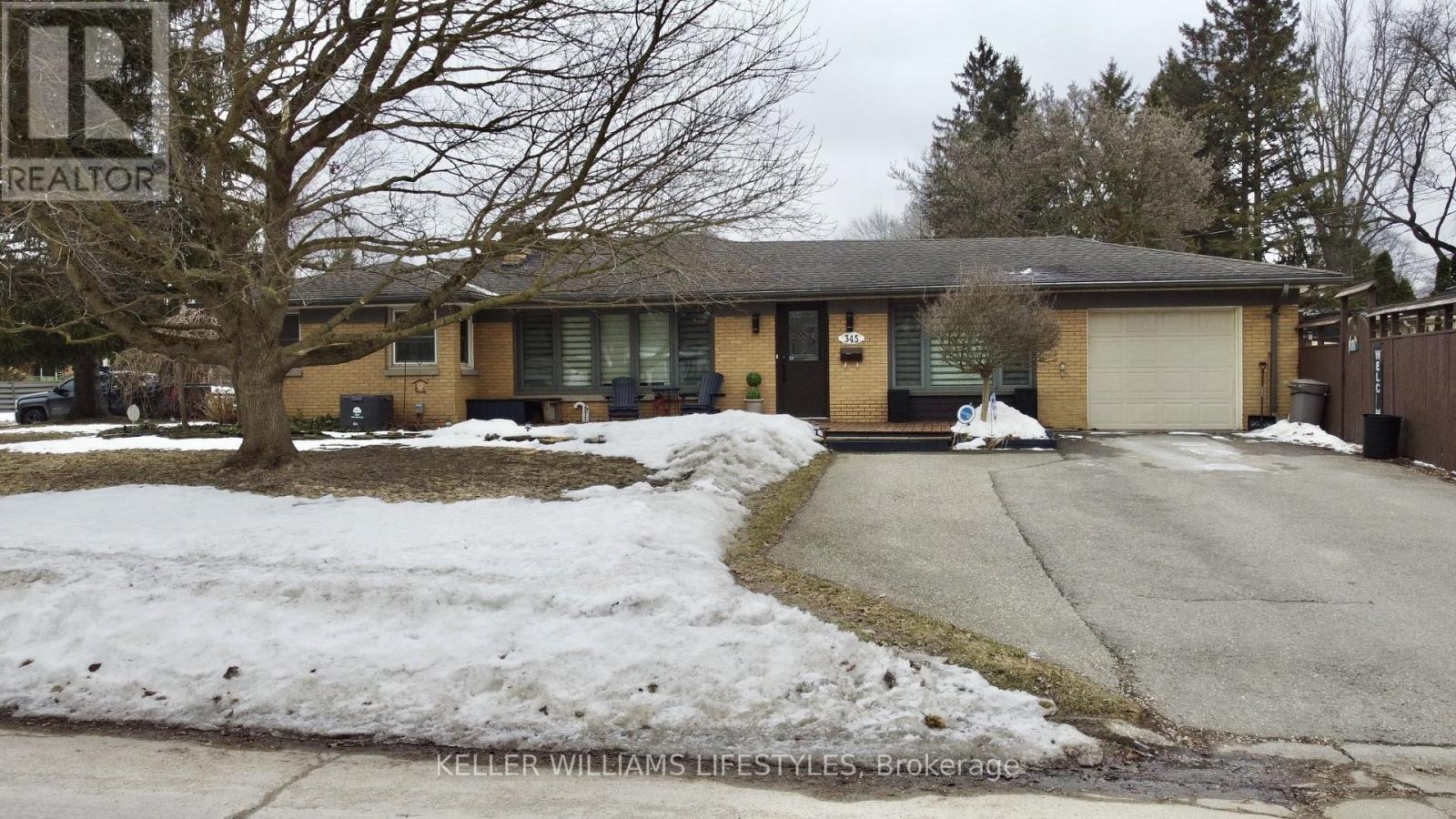345 GLENROSE DRIVE, London South (South B)