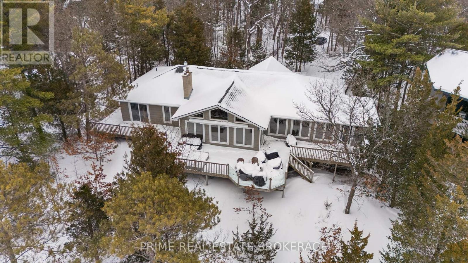 9856 HURON PLACE, Lambton Shores (Grand Bend)