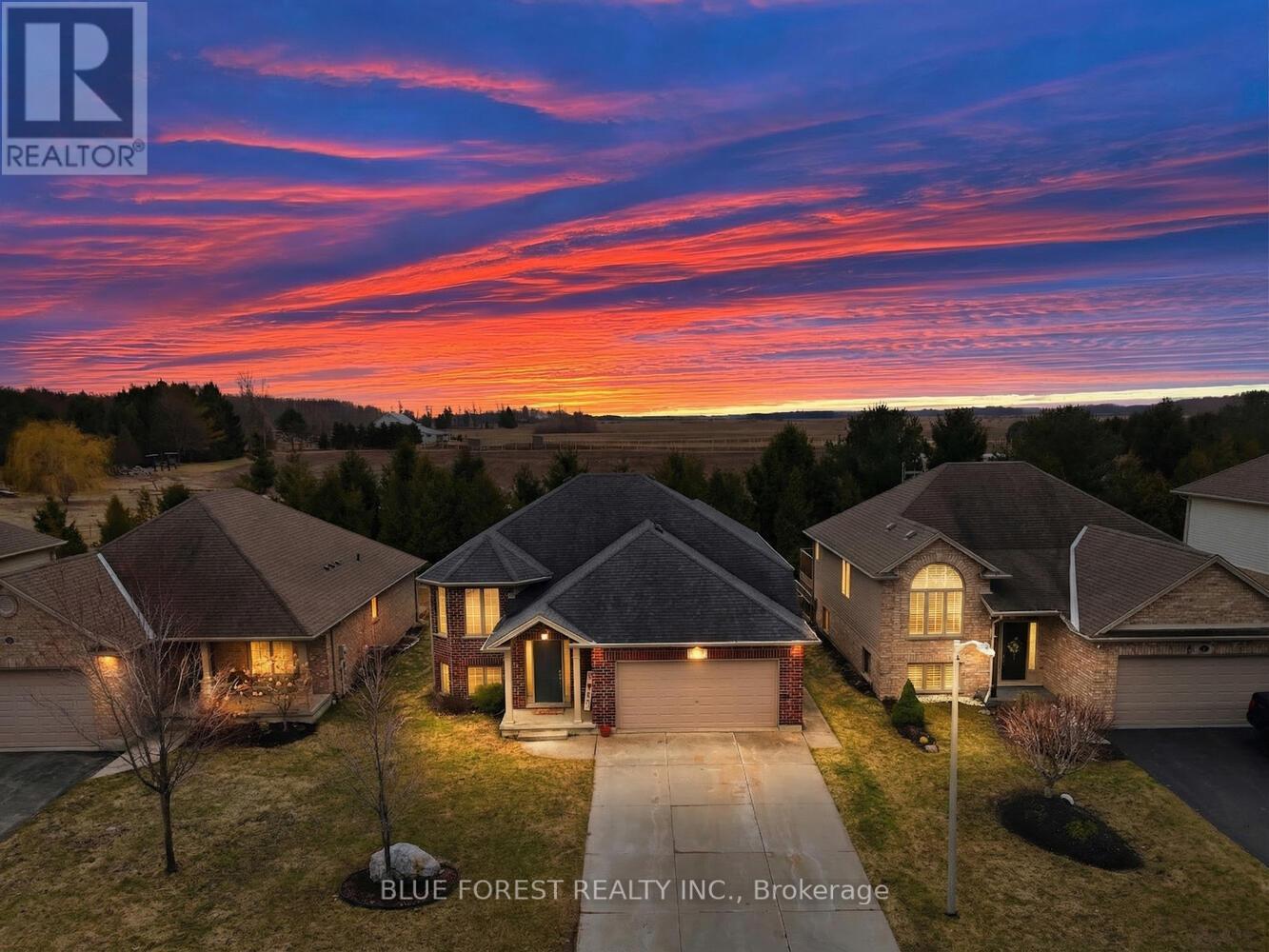 123 WATSON STREET, Lucan Biddulph (Lucan)