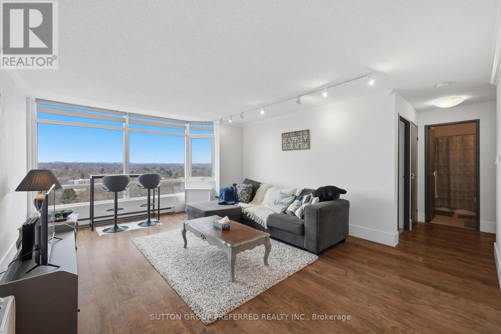 1615 - 45 POND MILLS ROAD, London South (South J)