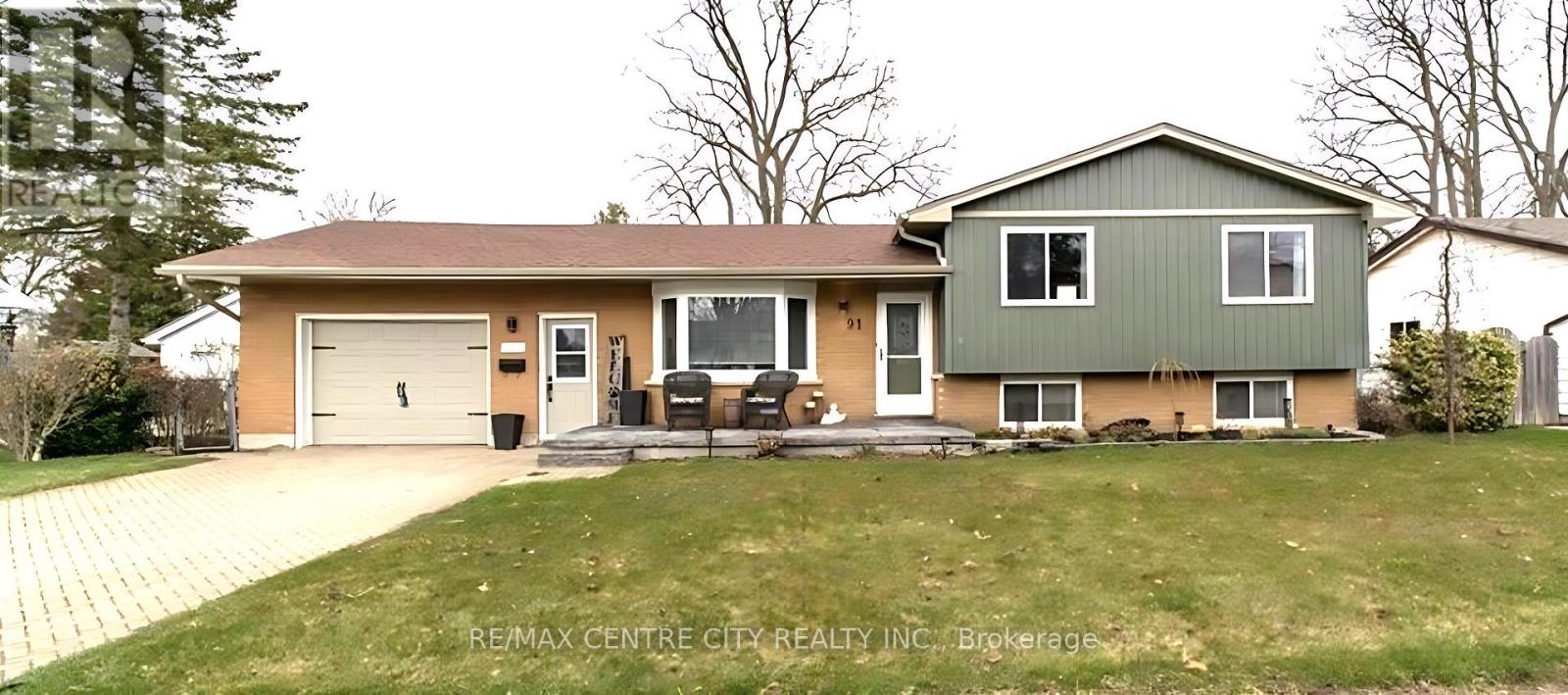 91 CLARENCE STREET, Strathroy-Caradoc (SE)