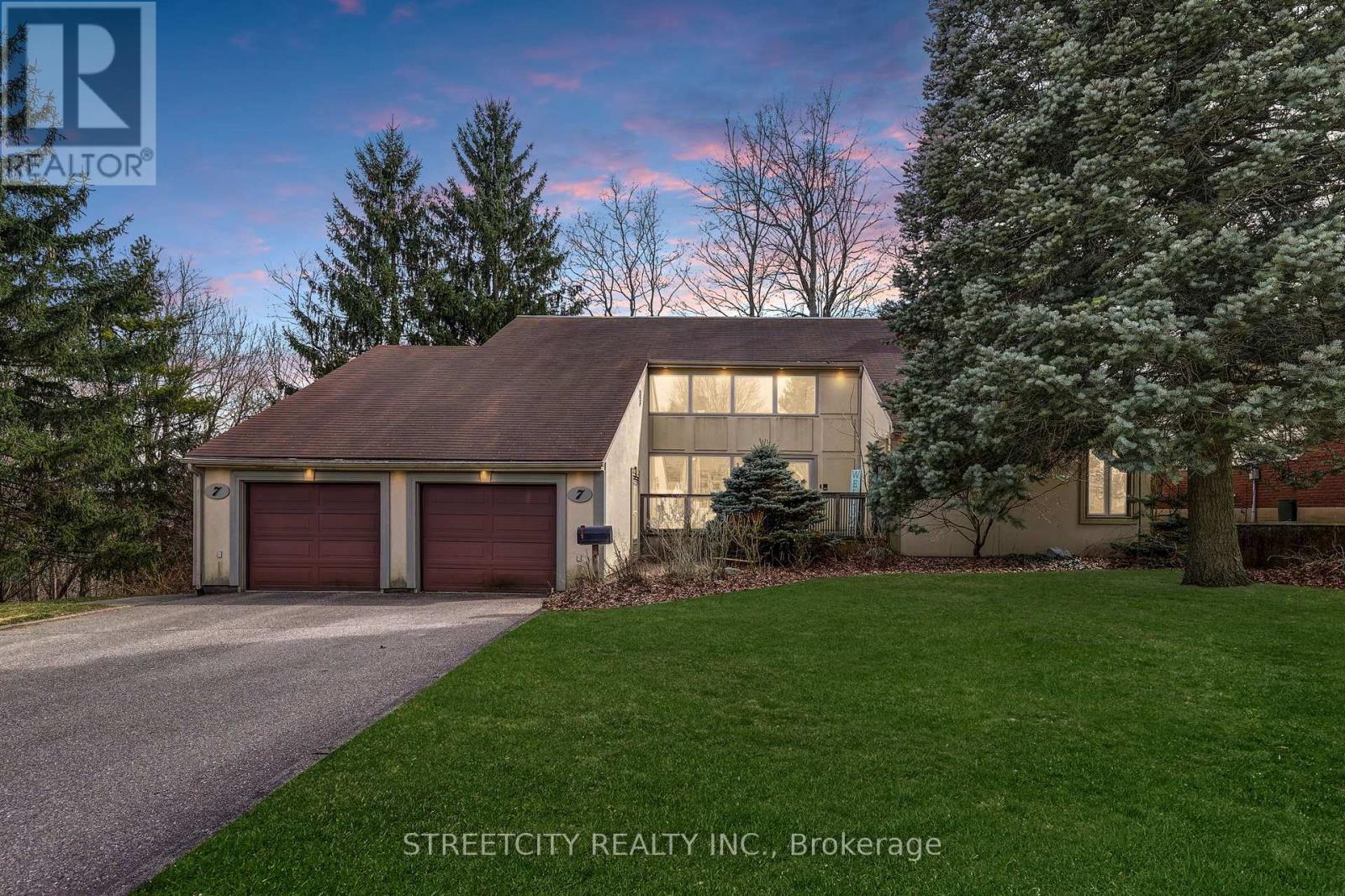 7 THISTLE COURT, Tillsonburg