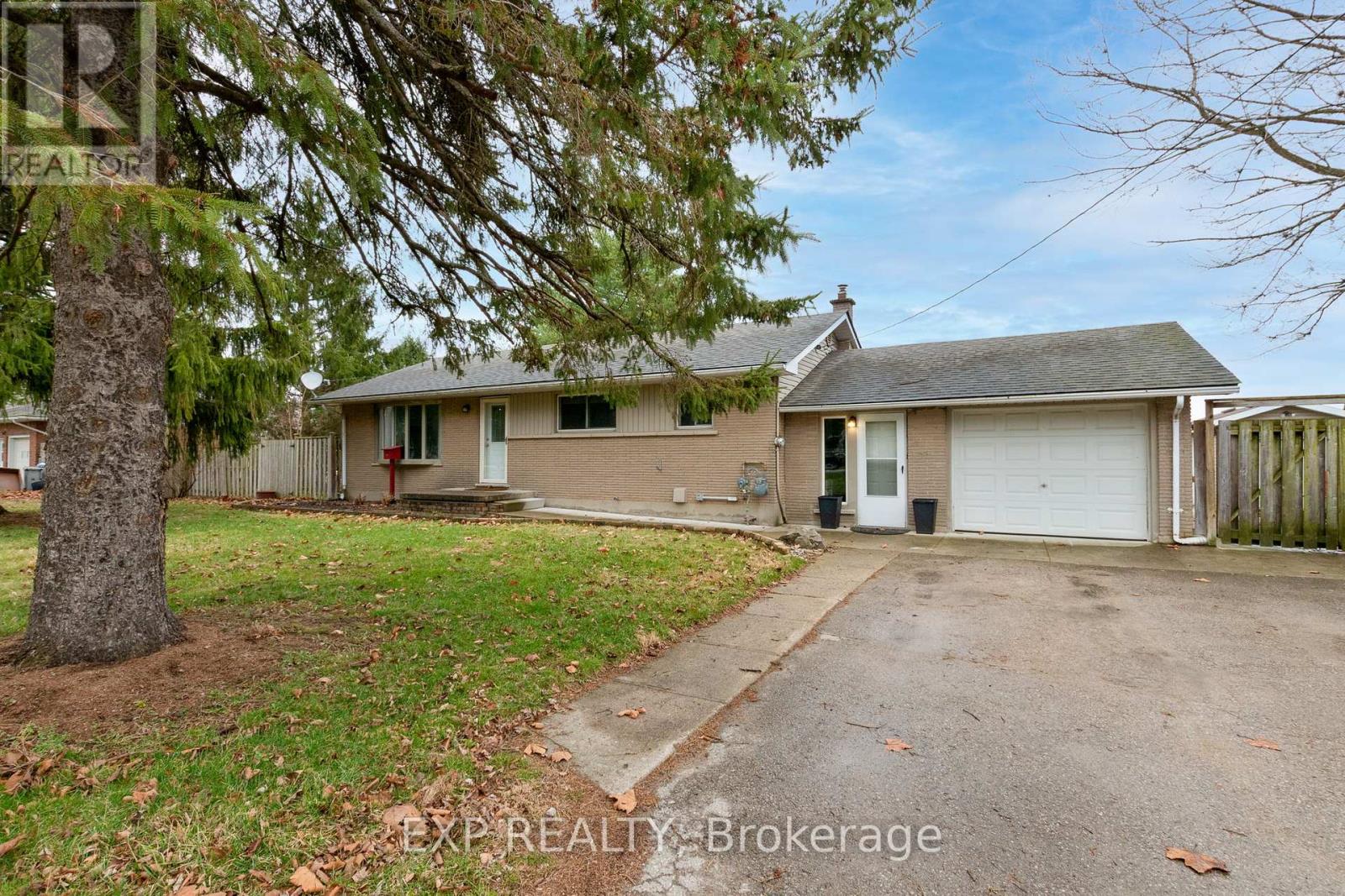 9347 LONGWOODS ROAD, Middlesex Centre (Delaware Town)