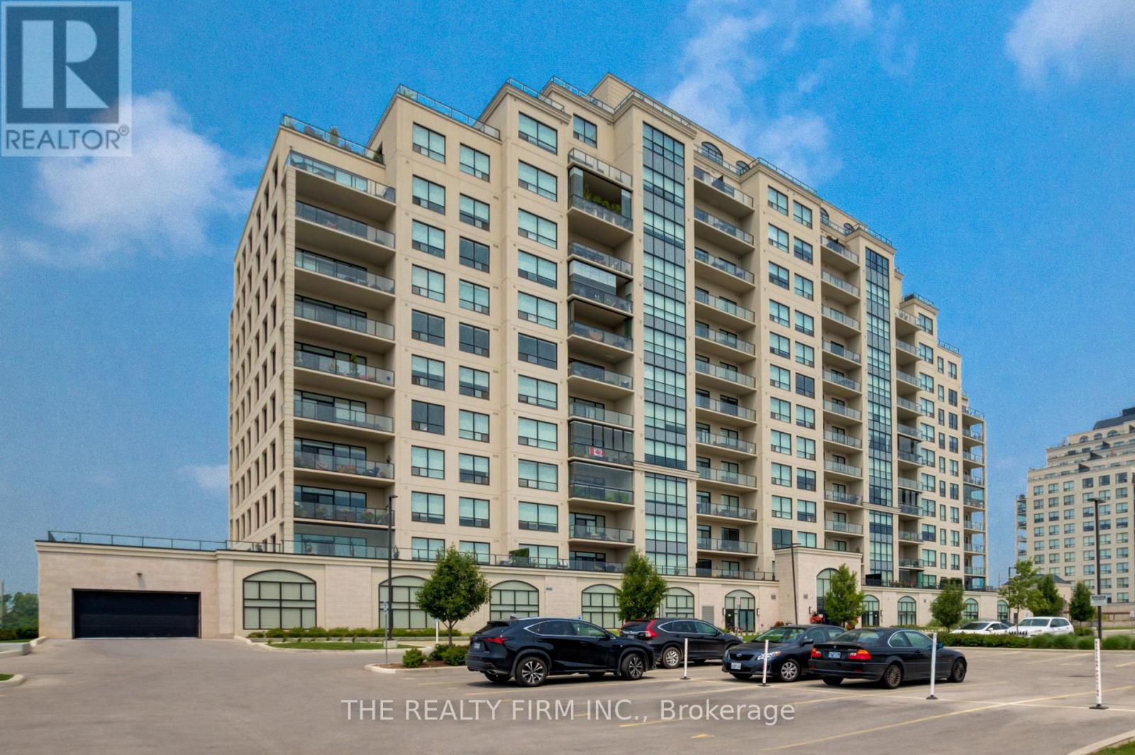 1011 - 240 VILLAGEWALK BOULEVARD, London North (North R)