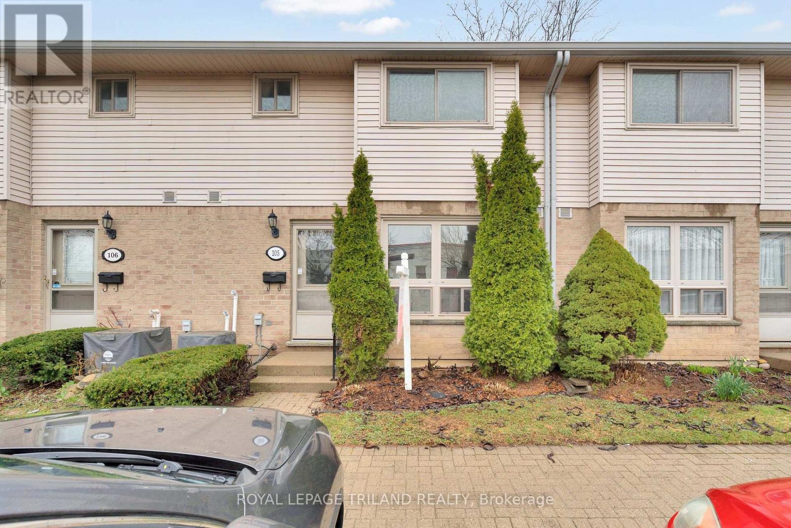 105 - 35 WATERMAN AVENUE, London South (South R)