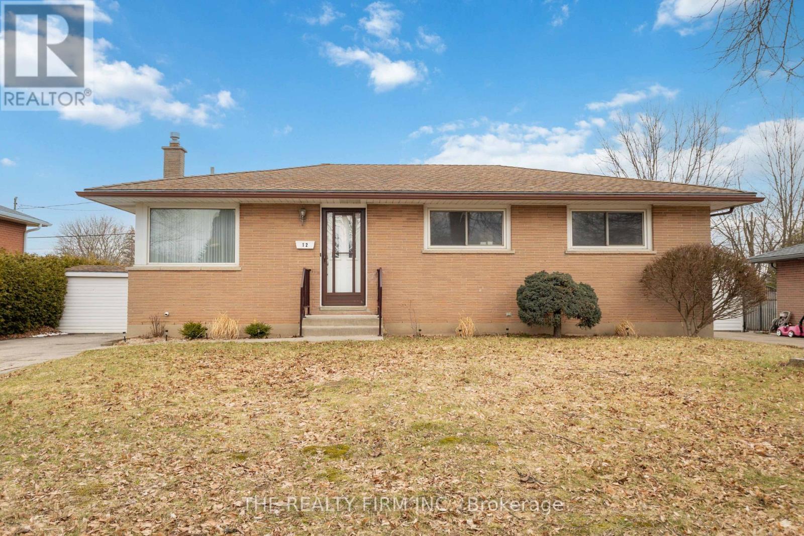 12 CURTIS AVENUE, London South (South T)