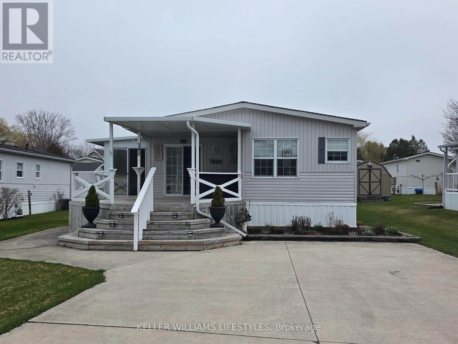 142 SANDBAGGER CRESCENT, Bluewater (Bayfield)