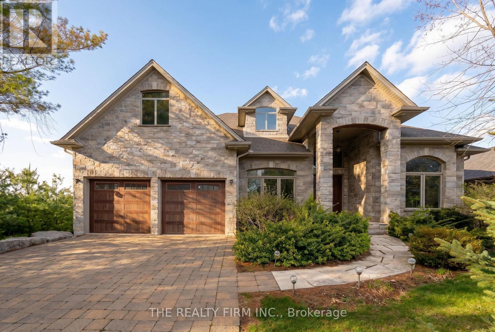 2676 FOREST MEADOW DRIVE, Strathroy-Caradoc (Mount Brydges)