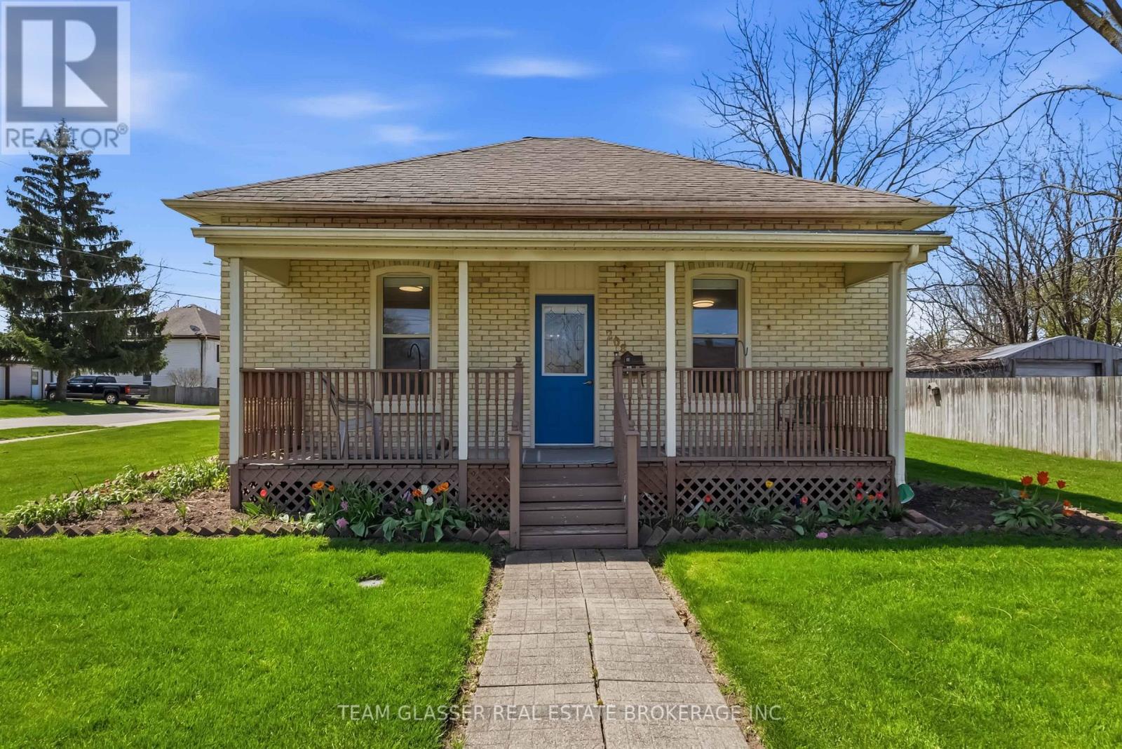 208 ELLOR STREET, Strathroy-Caradoc (SE)