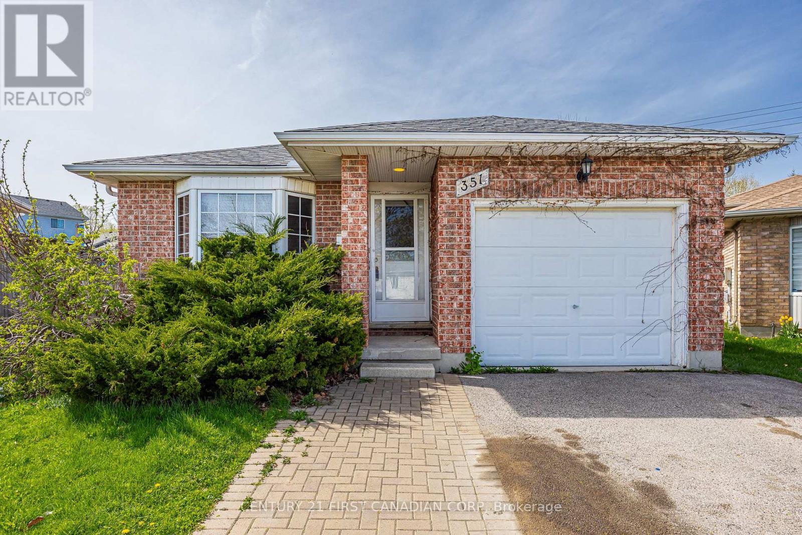 351 FLEMING DRIVE, London East (East D)