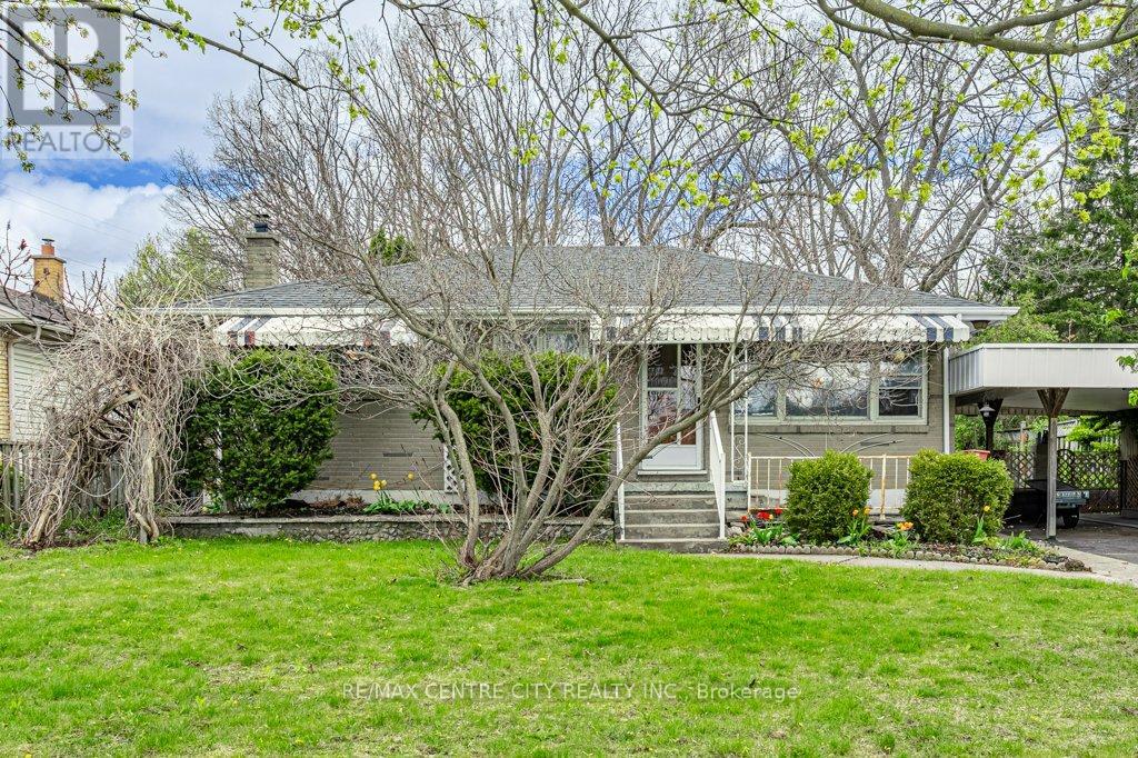 77 QUEENSTON CRESCENT, London East (East O)