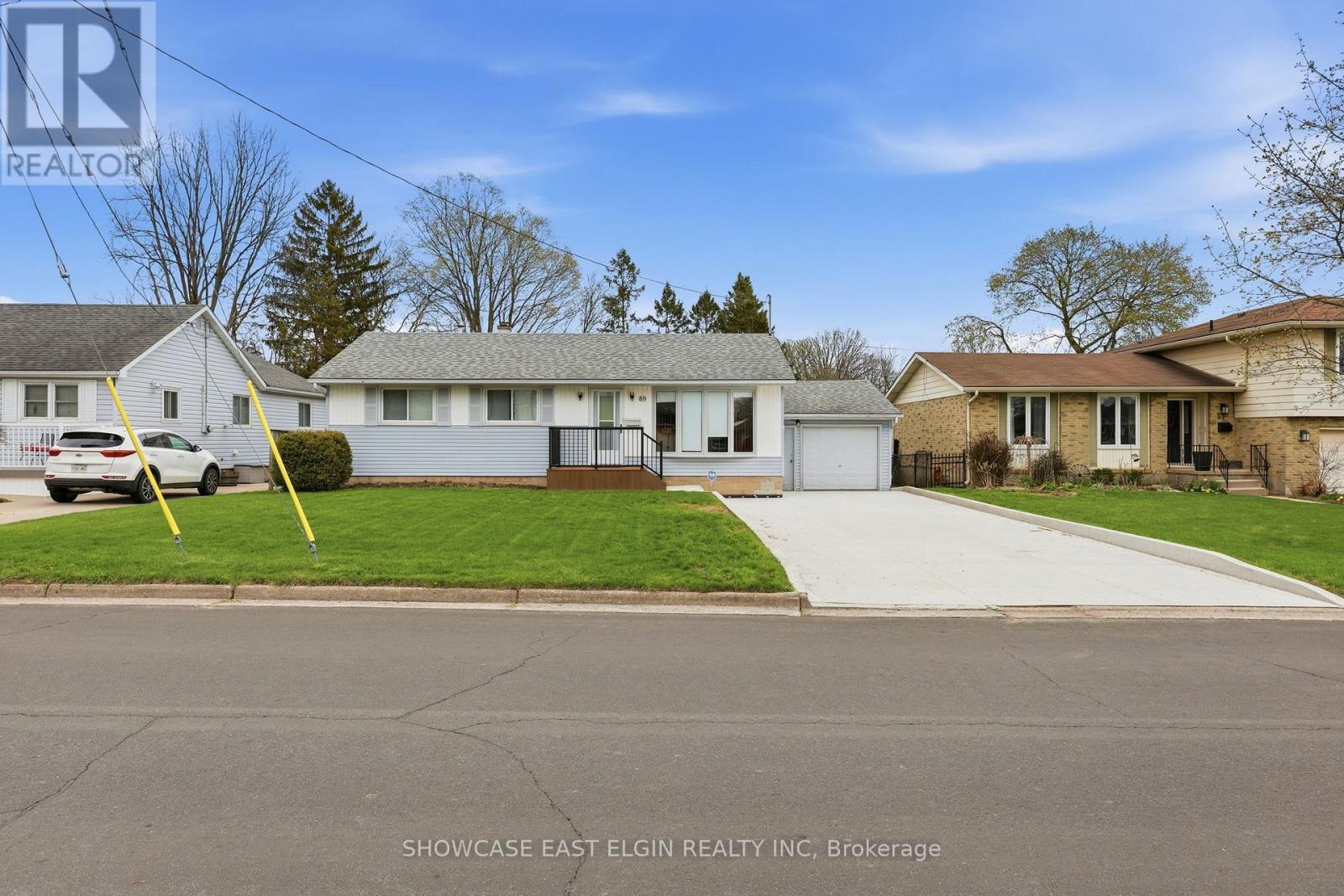 89 FOURTH AVENUE, Aylmer