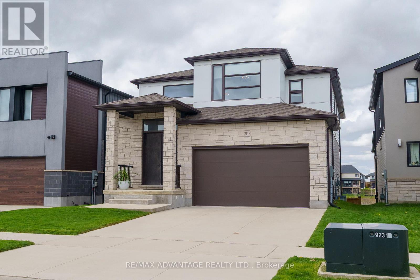 2156 TOKALA TRAIL, London North (North S)