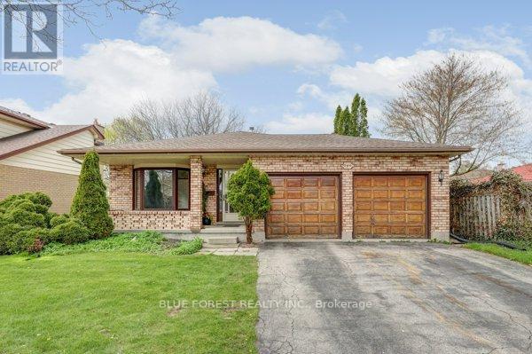224 CONWAY DRIVE N, London South (South X)
