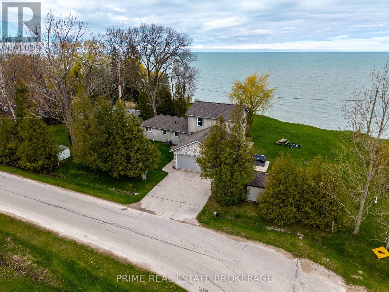 71899 SUNRIDGE CRESCENT, Bluewater (Hay)