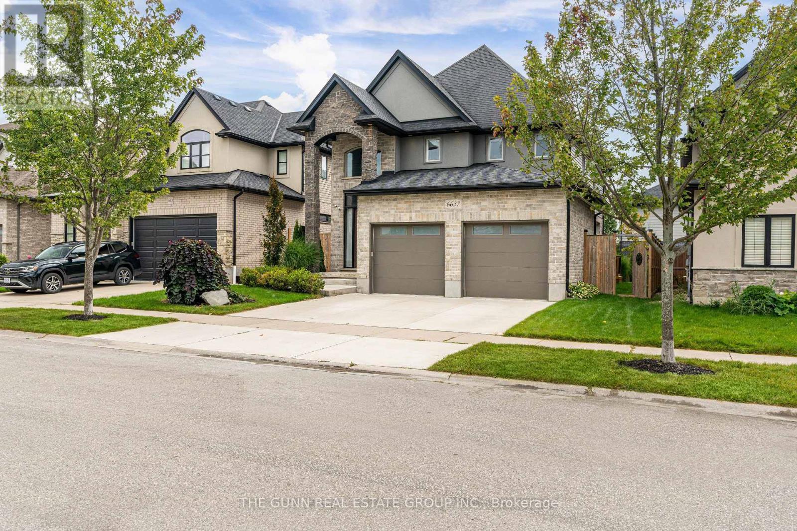 6637 UPPER CANADA CROSSING, London