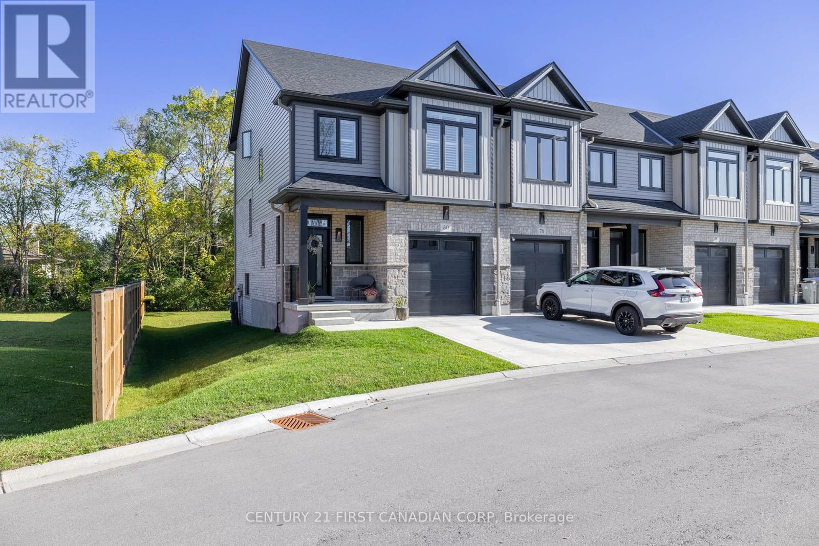 80 - 601 LION S PARK DRIVE, Strathroy-Caradoc (Mount Brydges)