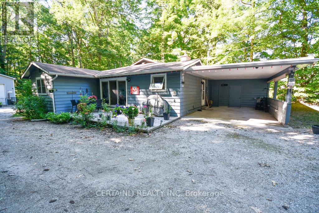 223 ONTARIO STREET S, Lambton Shores (Grand Bend)