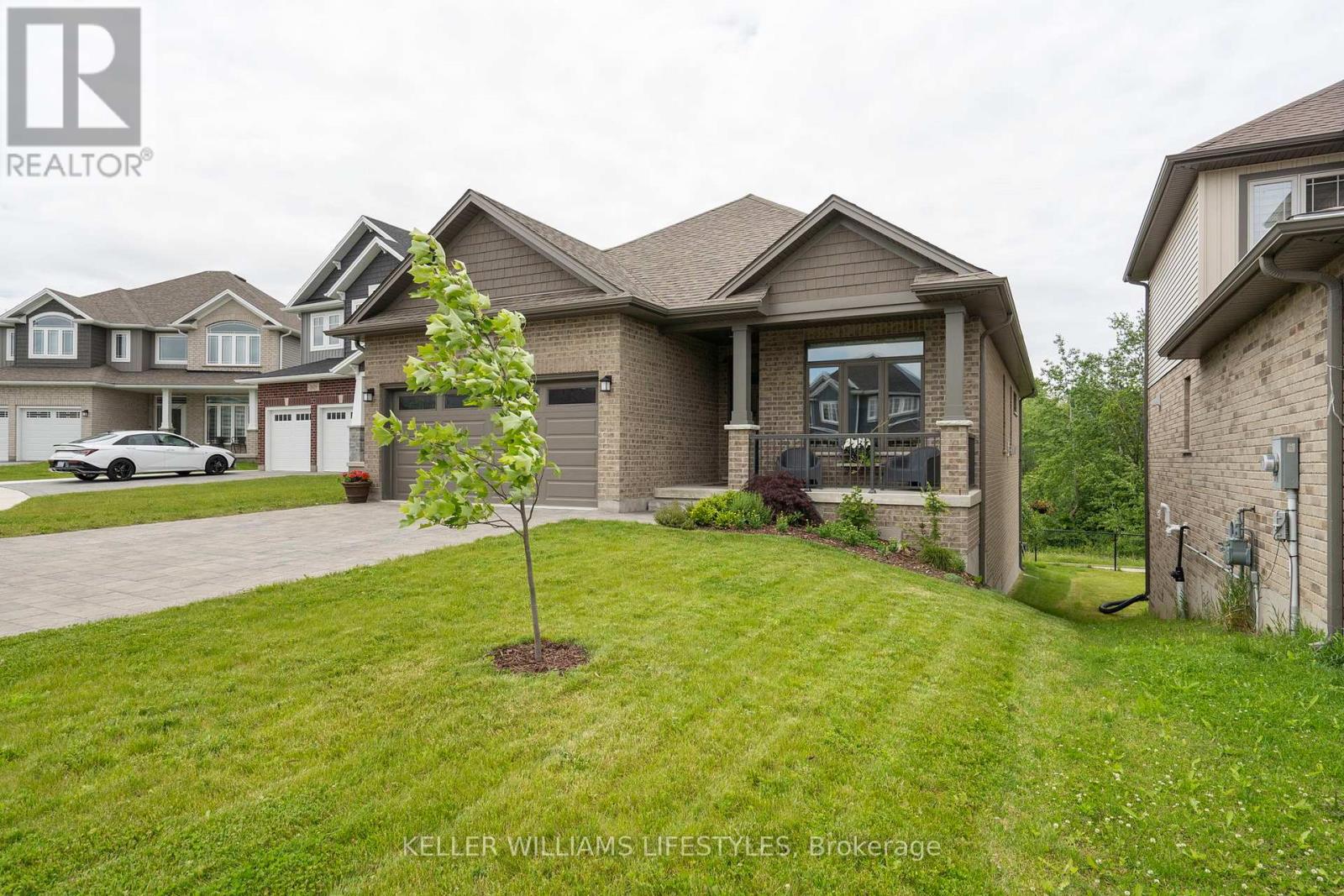 2619 SEVEN OAKS RIDGE, London