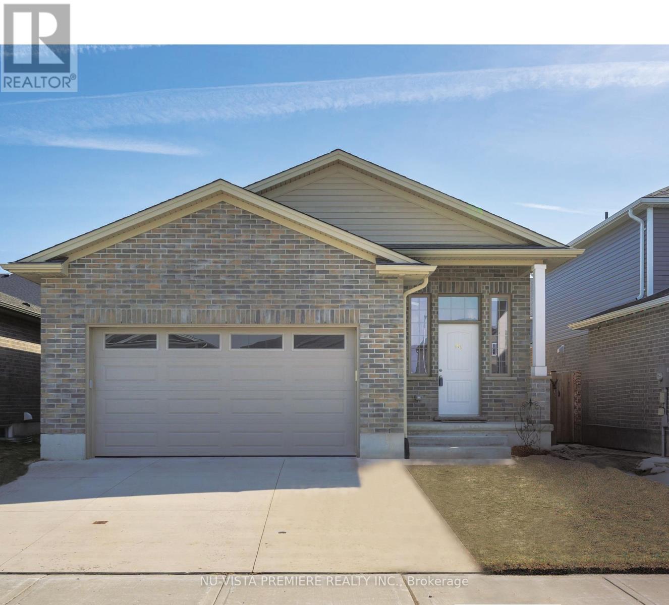 105 GILMOUR DRIVE, Lucan Biddulph (Lucan)